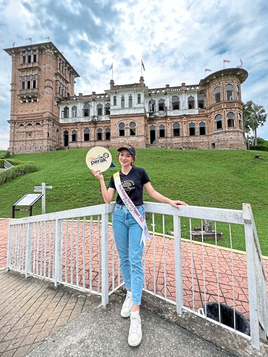 ‘School flower’ blooms into beauty queen