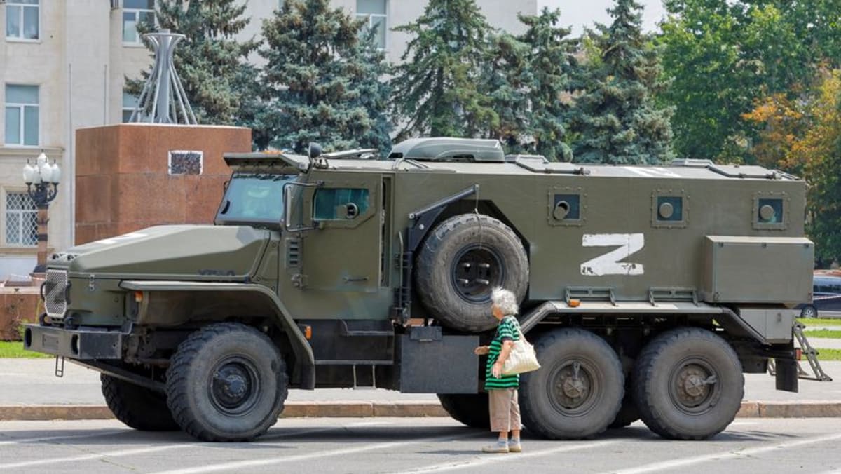 Russian forces in Ukraine below strain as Kherson cities to be evacuated