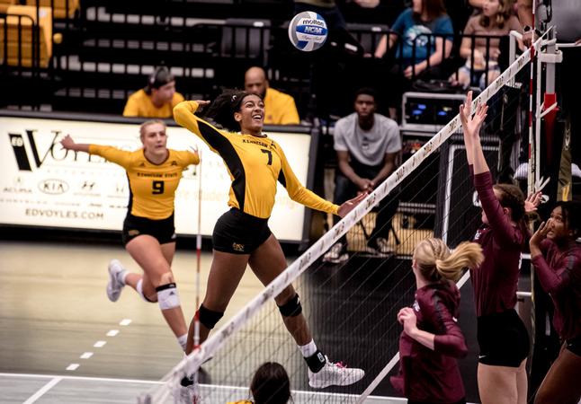 House Win Streak At 14 After Sweep of EKU