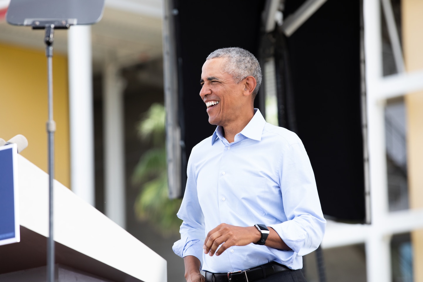 Obama, Biden, Harris hit the campaign trail ahead of midterms