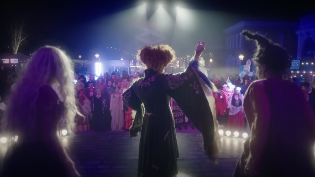 11 Magical Info About Hocus Pocus 2 From Solid and Crew