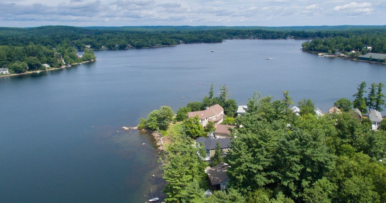 Castaway Lake & Its Lazy River Are A Lake Canobie Favourite