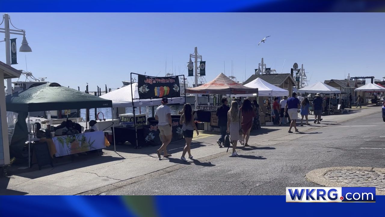 Day 1 of Destin Seafood Competition begins with giant crowds