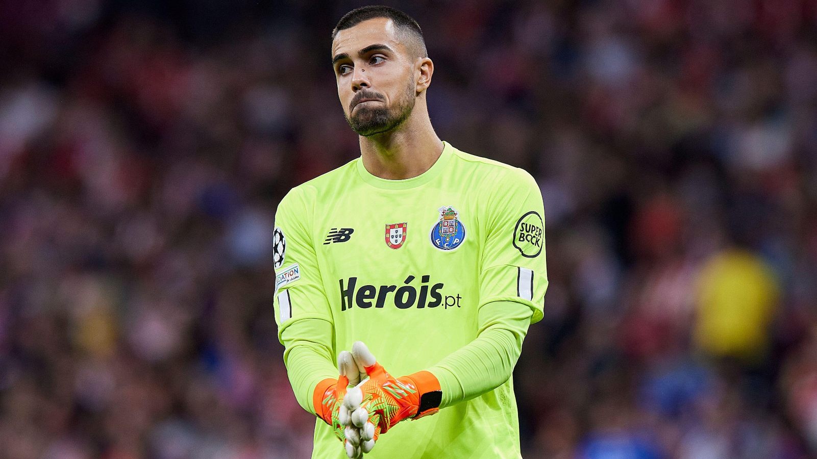 Man Utd watch Portugal keeper as Juve welcome offers for Arsenal target