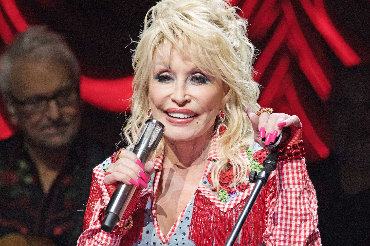 Dolly Parton Has ‘No Intention of Happening a Full-Blown Tour Anymore’