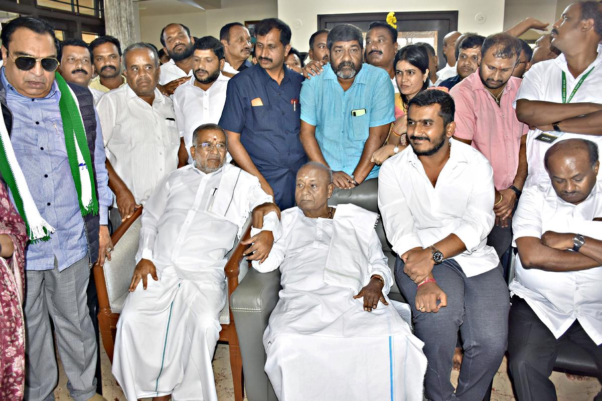 Karnataka politics: Not all in JD(S) seem happy with GTD’s ‘return’ to get together