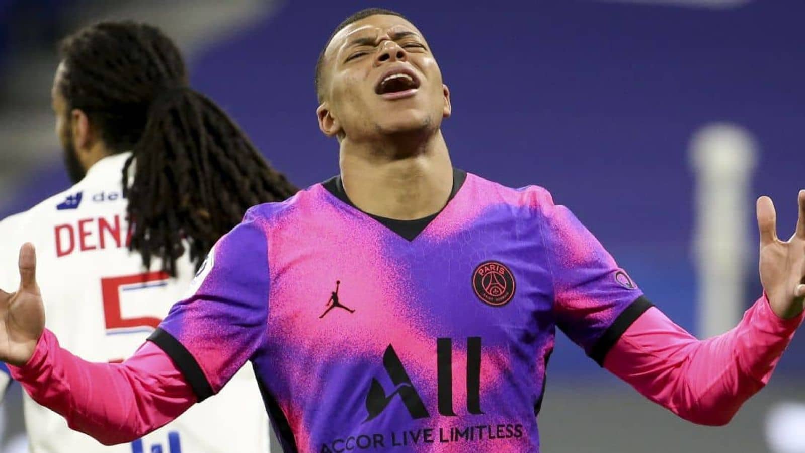 Kylian Mbappe to Liverpool ‘WILL occur’ as price emerges and main suitor withdraws curiosity; Man Utd eye Benfica star to interchange common