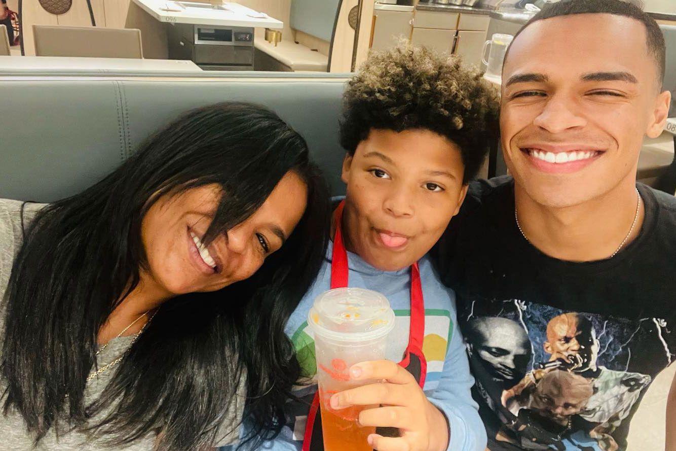 Nia Long Poses with Sons amid Cheating Scandal: Photo