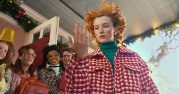 TK Maxx Shopper Celebrated in Model in Christmas Marketing campaign – Adweek