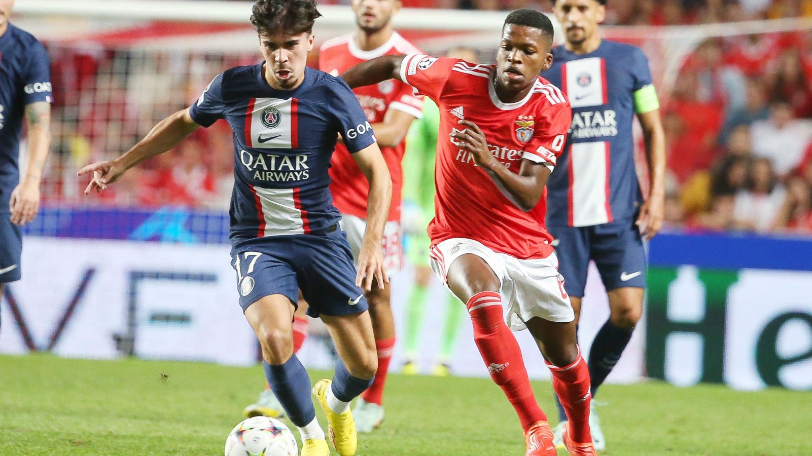 Liverpool keen to pay £104m launch clause for Benfica midfielder