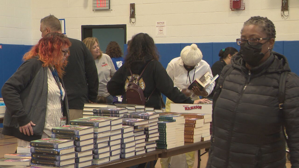 Greater than 20,000 kids's books given to Rochester college students, households, educators – 13WHAM-TV