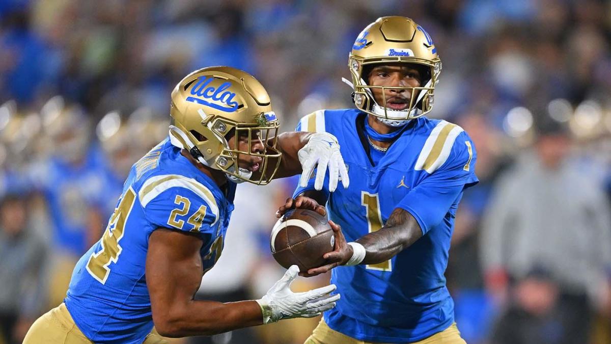 UCLA upsets Washington: QB Dorian Thompson-Robinson leads Bruins previous No. 15 Huskies with monster effort