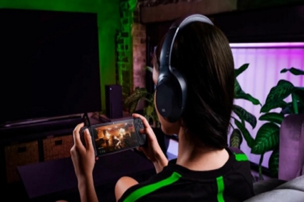 Razer unveil Nintendo Swap-style world’s 1st 5G gaming machine