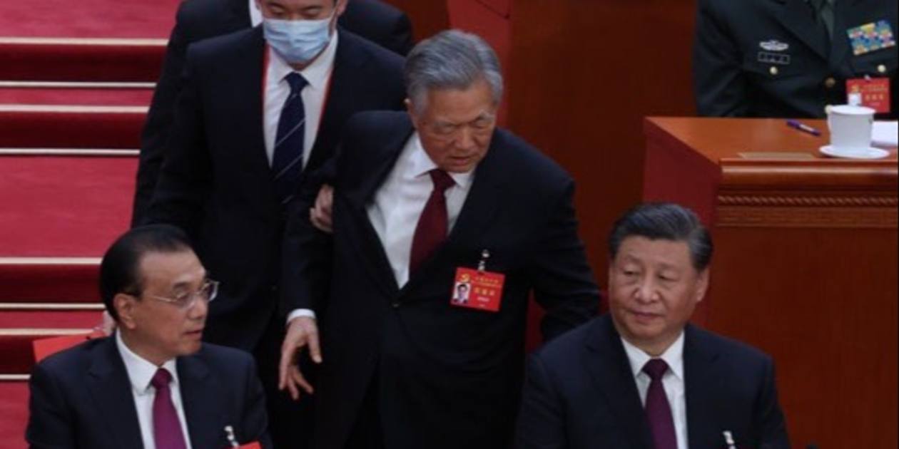 China’s former chief Hu Jintao escorted out of social gathering congress