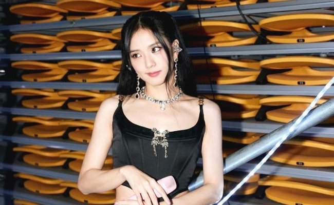 BLACKPINK Jisoo Highest Incomes Asian Celeb on Instagram?