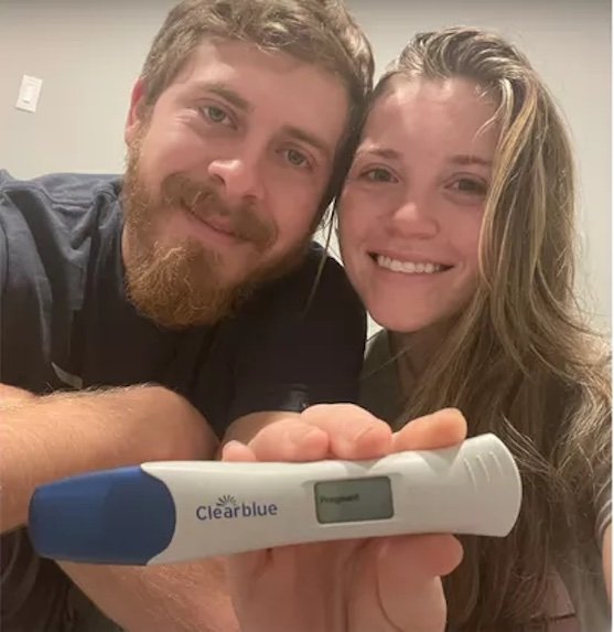 Pleasure-Anna Duggar: Pregnant with Child #3!!!!!!!!!!