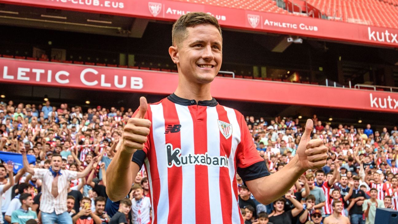 Athletic Membership’s Ander Herrera on Bilbao, enjoying with Messi