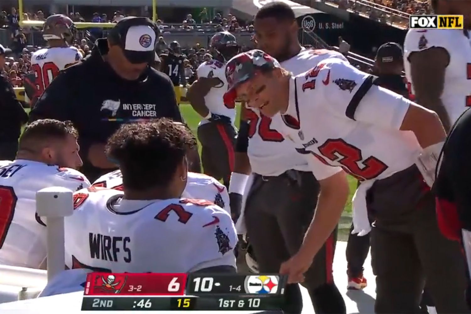 Tom Brady ‘Fired Up’ as He Tears Into Buccaneers Teammates on Sidelines