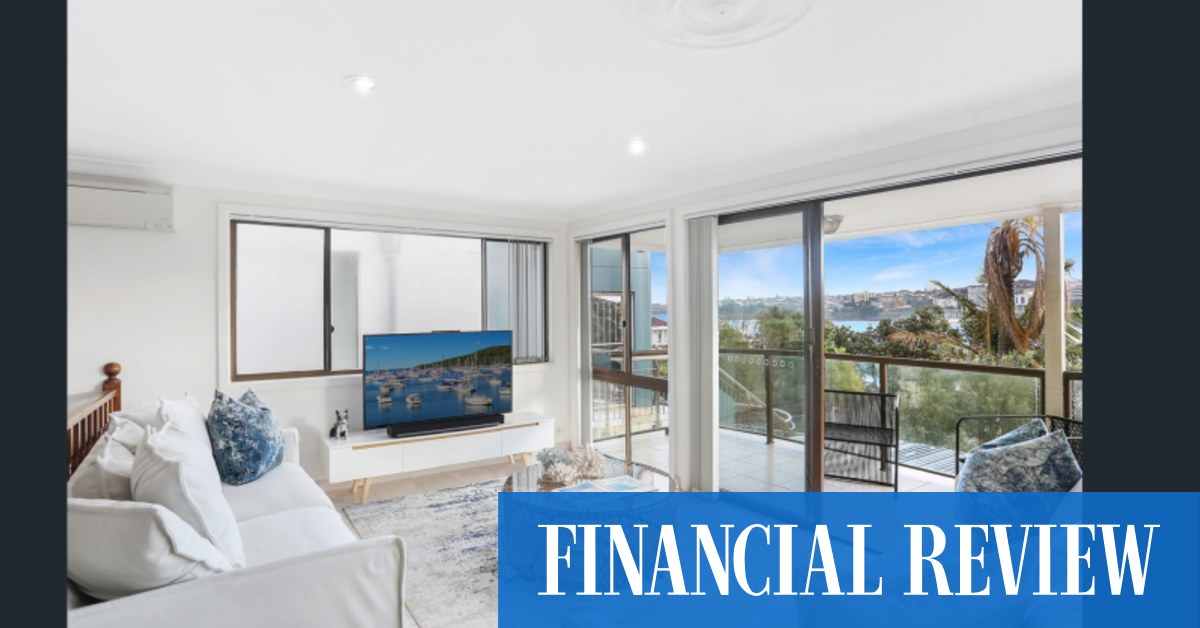 Justin Norris and The Norris Nuts buys Bondi dwelling, former Wallaby Invoice Younger sells in Northwood whereas horse coach Adrian Bott buys in Kensignton.