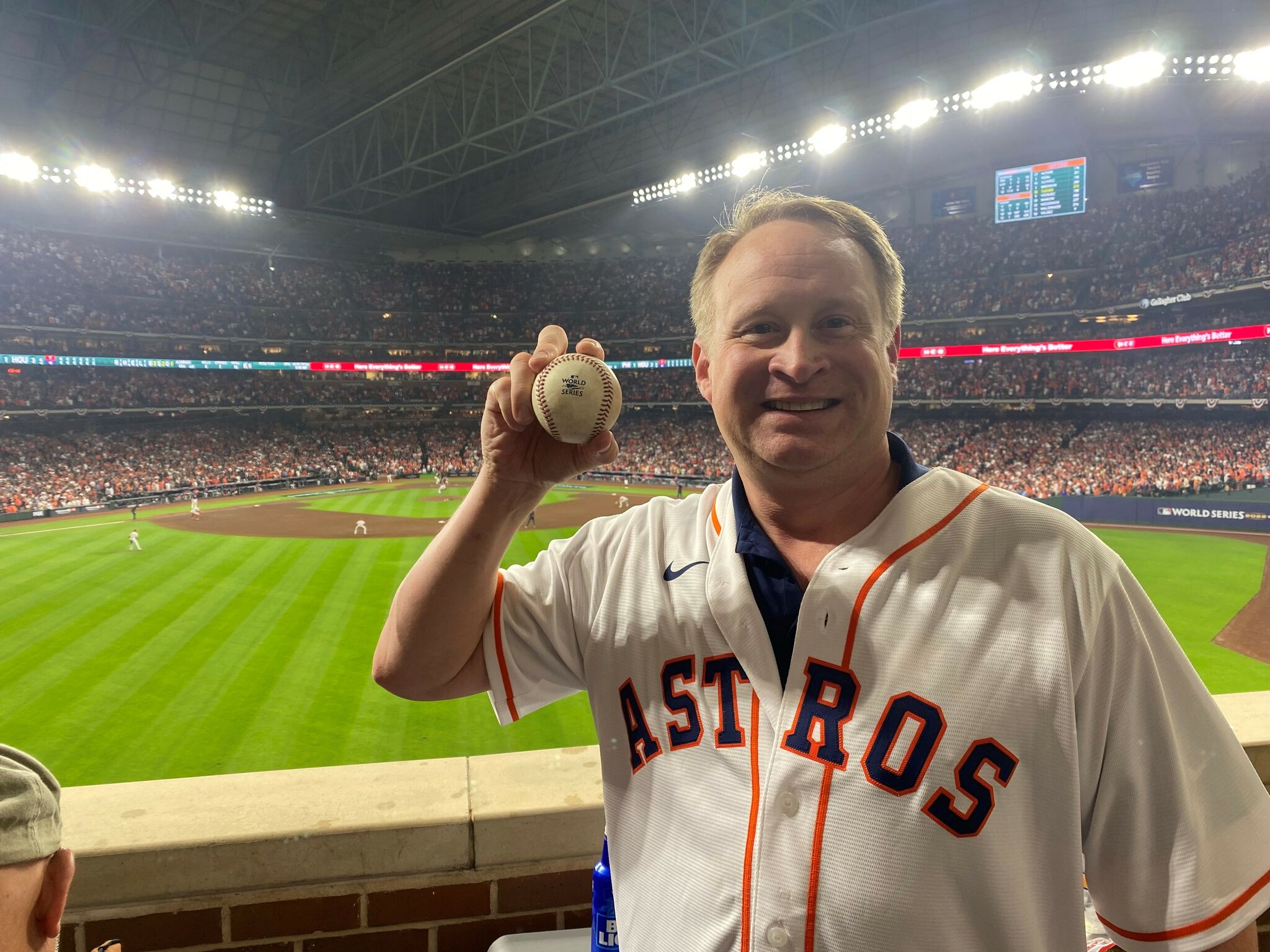 Astros fan who got here away with Yordan Alvarez’s World Sequence dwelling run