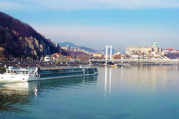 AmaWaterways Named Greatest in River Cruising at 2022 Travvy Awards