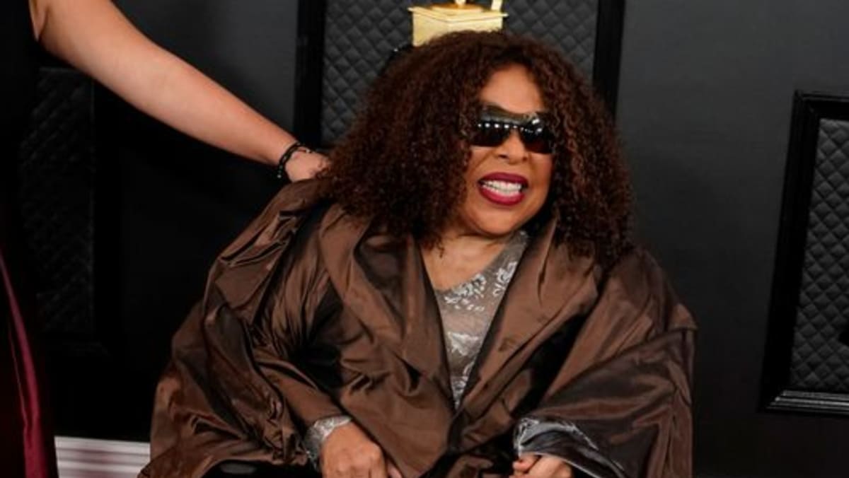 Singer Roberta Flack can now not sing after ALS prognosis