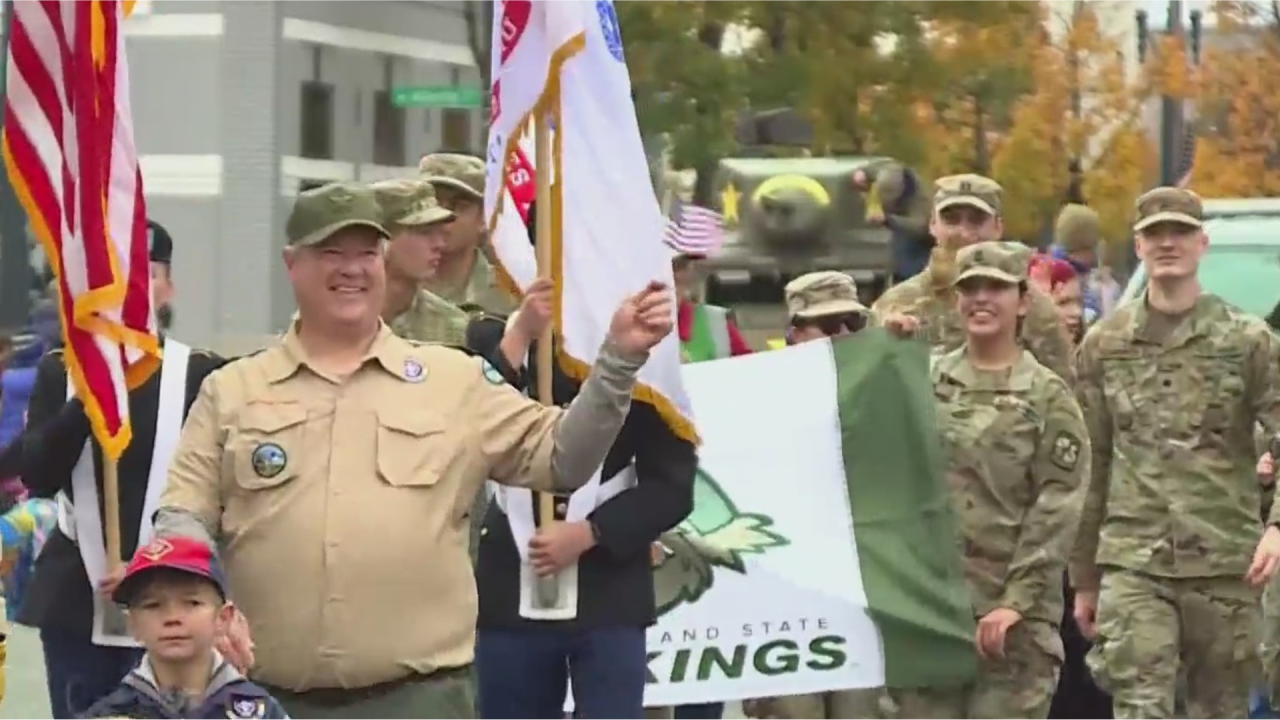 NE Portland Veterans Day parade returns after Coronavirus hiatus