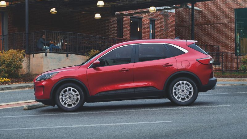 Ford recalling 520.000 Escape and Bronco Sport SUVs