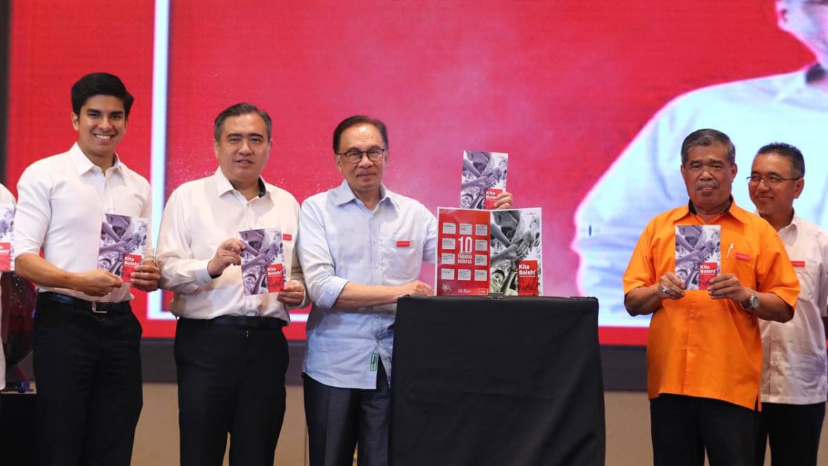 Pakatan Harapan unveils Malaysia election manifesto, value of dwelling excessive on the agenda