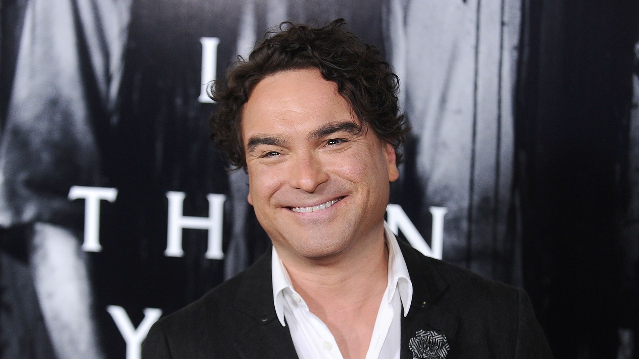 Actor Johnny Galecki Sells Spanish-Model Hollywood Hills Villa for .1 Million