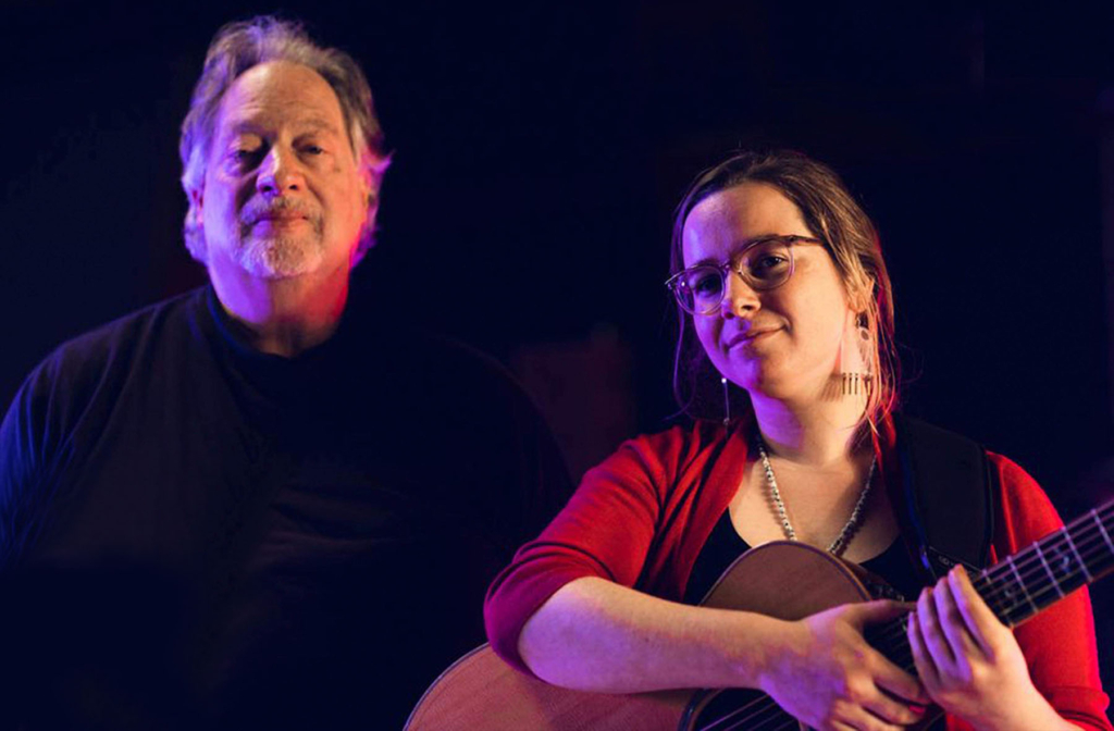 Limoges, Barnes music duo at Dot’s Market – Knox County VillageSoup