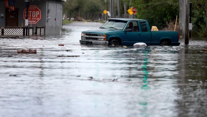 Looking for a used automotive? Listed below are some tricks to keep away from shopping for a flood-damaged car