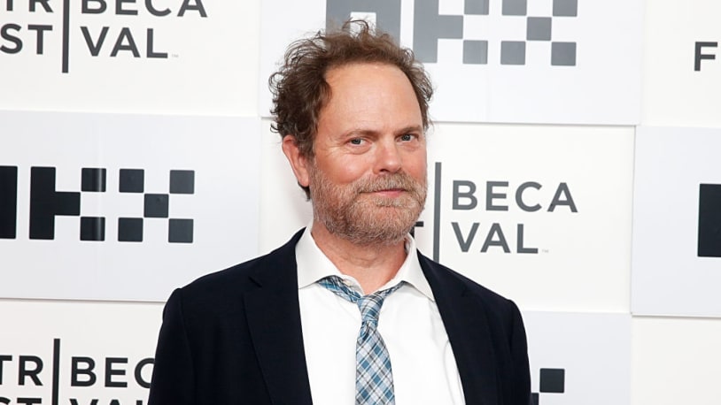 The day by day gossip: Rainn Wilson publicizes his title is now Rainnfall Warmth Wave Excessive Winter Wilson, Nick Cannon is anticipating his twelfth little one, and extra