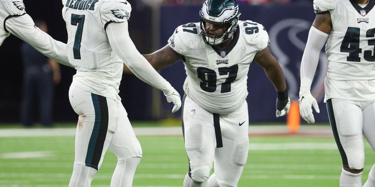 Eagles’ Javon Hargrave lastly wholesome and again to dominating