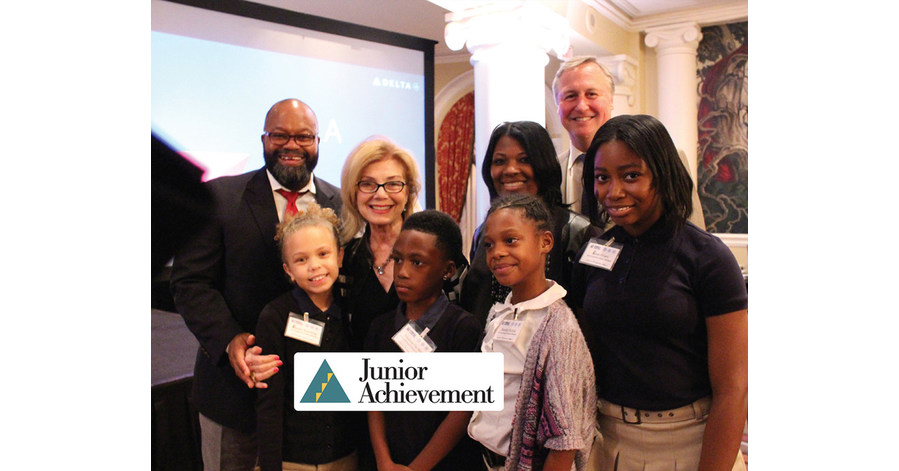 Omega World Journey CEO & Washington Enterprise Corridor of Fame Laureate Gloria Bohan Helps Subsequent-Technology Leaders