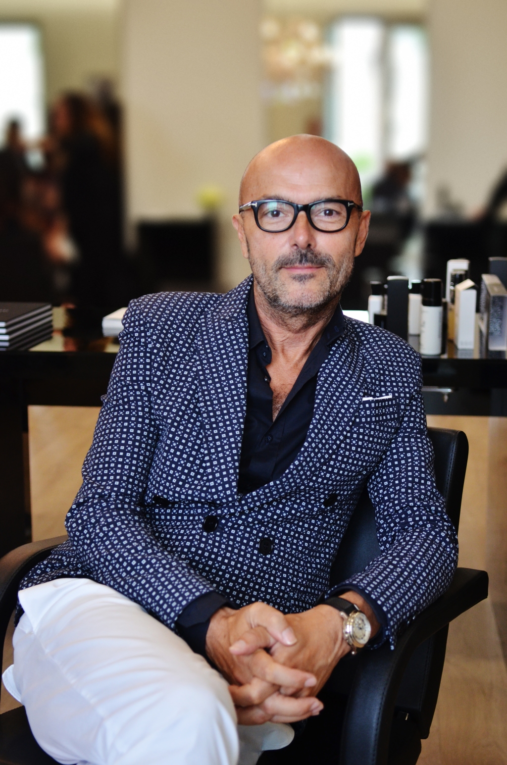 Celeb Hairstylist Rossano Ferretti to Launch Aggressive Hairstyling Present – WWD