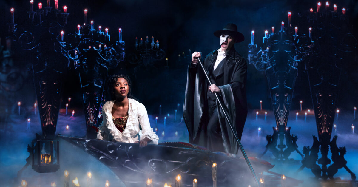 Extra ‘Music of the Evening’: The Phantom of the Opera Units New Closing Date on Broadway