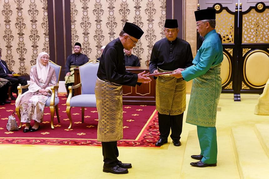 Anwar Ibrahim sworn in as Malaysia’s tenth prime minister, ending 24-year wait