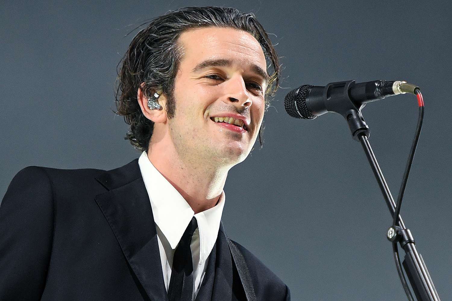 The 1975’s Matty Healy Calls Out Safety in Autotune After Fan Falls