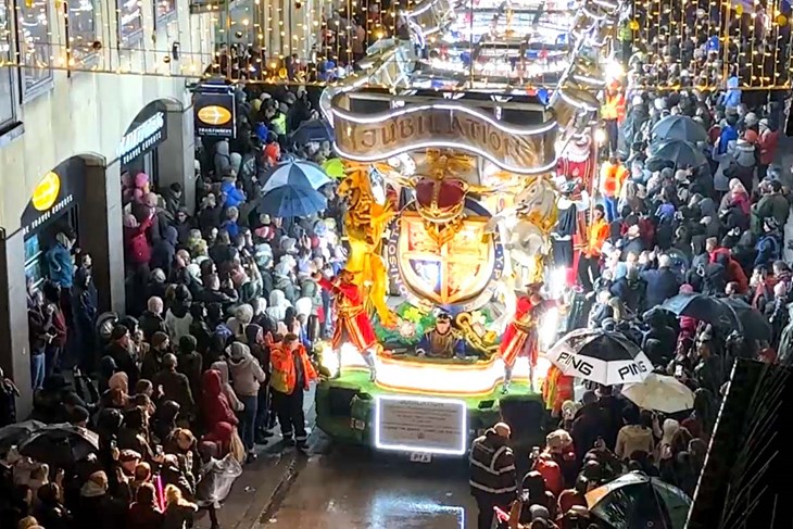 Return of Exeter Carnival welcomed after 1000’s watch metropolis centre parade