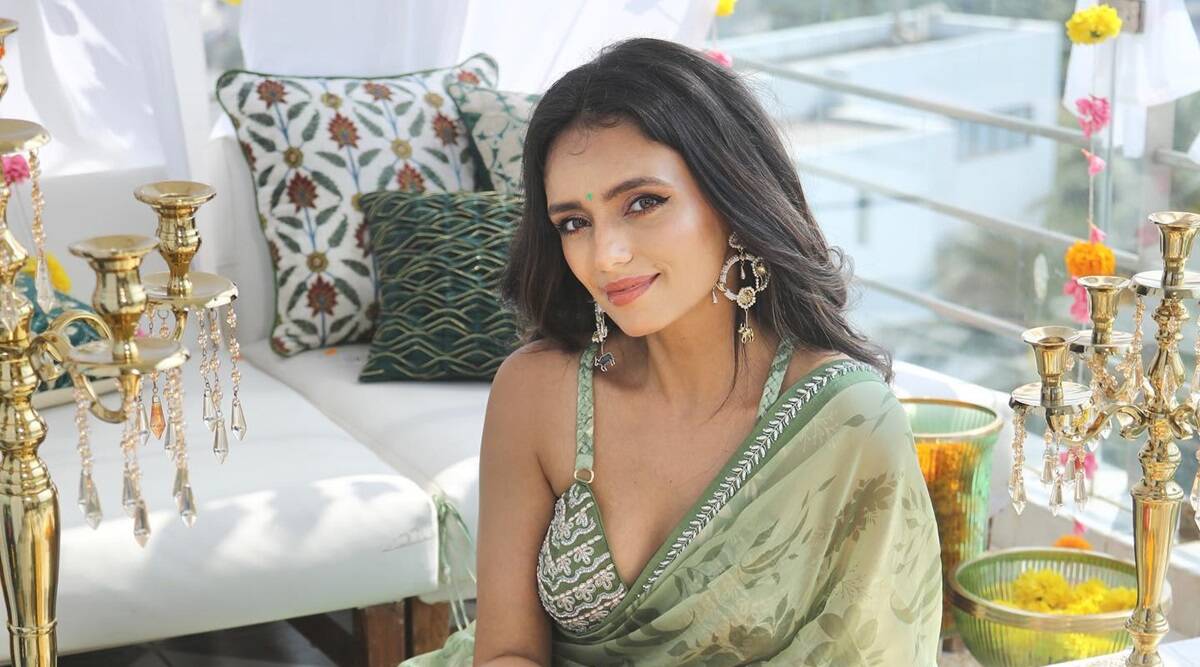 Attempt Roshni Chopra’s ‘digestive morning tea recipe for glowing pores and skin’