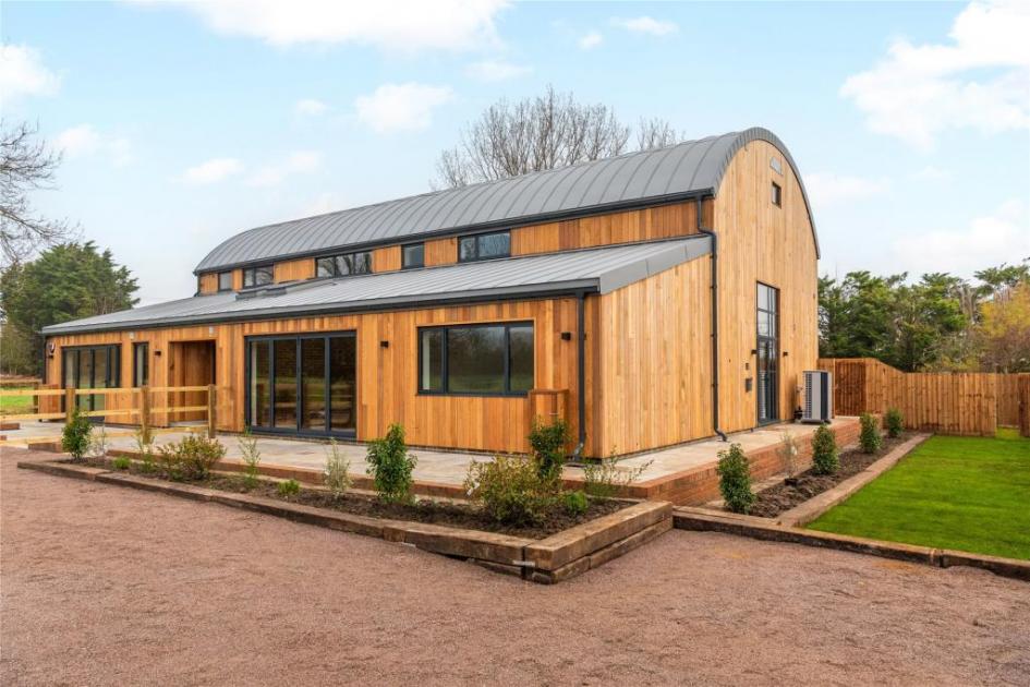 Barn-style property in Wyboston with unrivalled countryside views