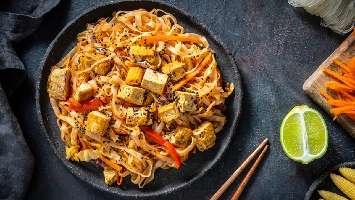 Give Your Leftover Rotis A Makeover With Chinese language-Type Roti Noodles Recipe