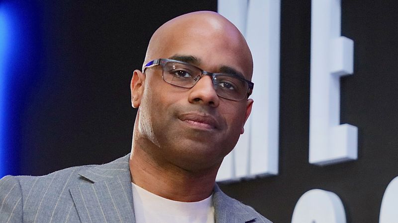 Jamal Simmons: Vp communications director to exit