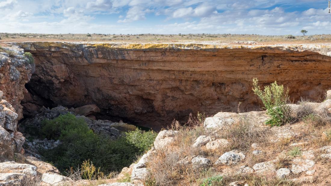 Vandals destroy 22,000-year-old sacred cave artwork in Australia