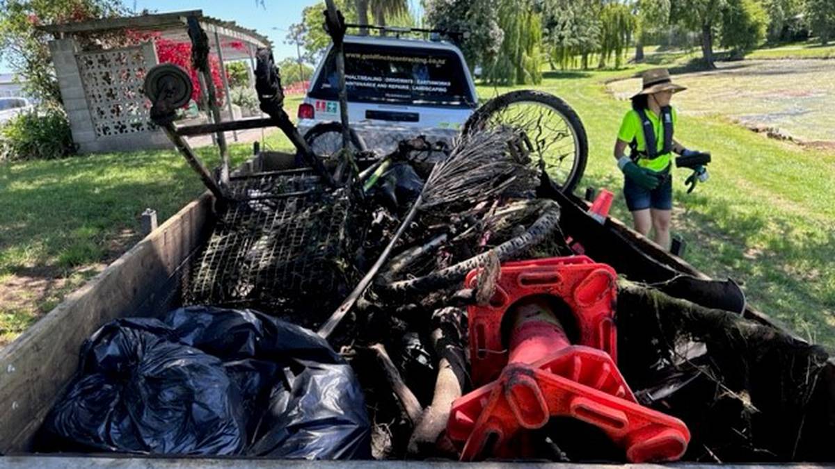 Site visitors cones, procuring trolleys, bikes, and a laptop computer: Napier creek clean-up uncovers eclectic mess