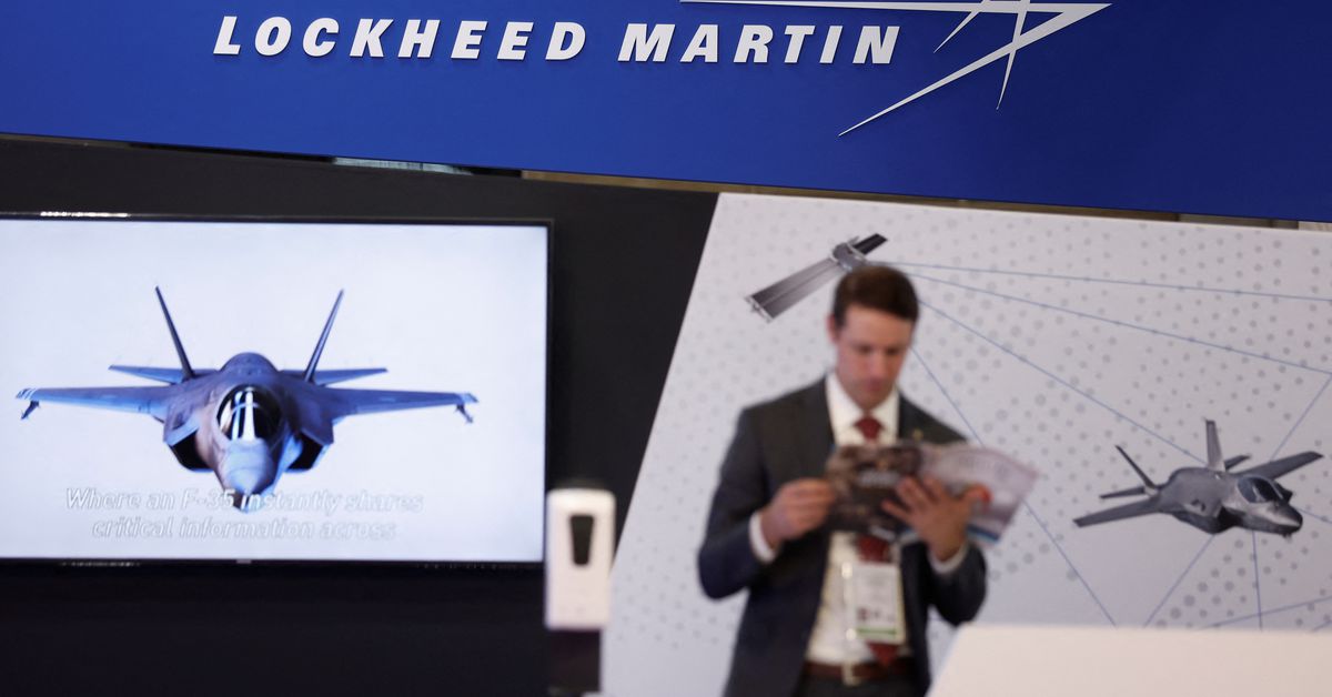 Pentagon awards .8 billion F-35 contract modification to Lockheed Martin