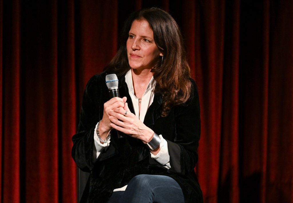 ‘All The Magnificence And All The Bloodshed’ Director Laura Poitras Interview – Deadline