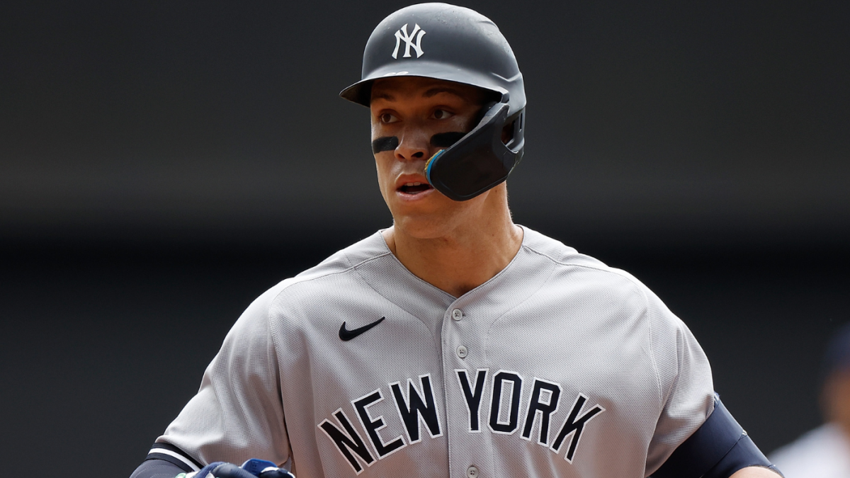 Aaron Decide rumors: Yankees, Giants battling to signal free agent slugger; Brian Cashman has ‘no thought’ on Plan B