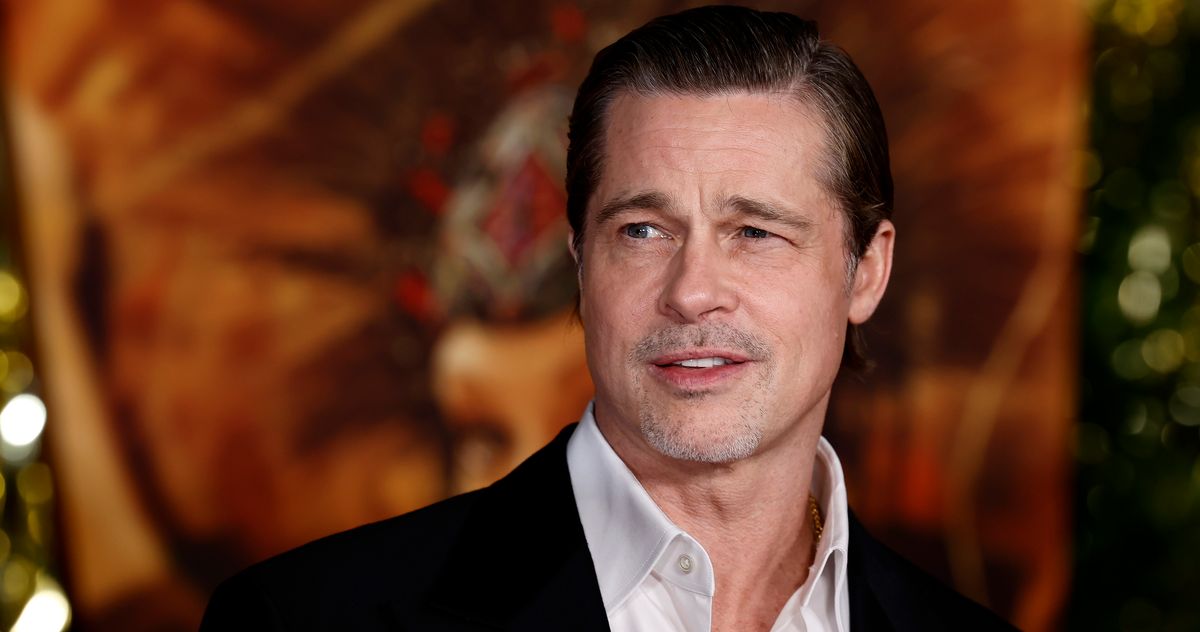 Courtney Love Says Brad Pitt Obtained Her Fired from Combat Membership